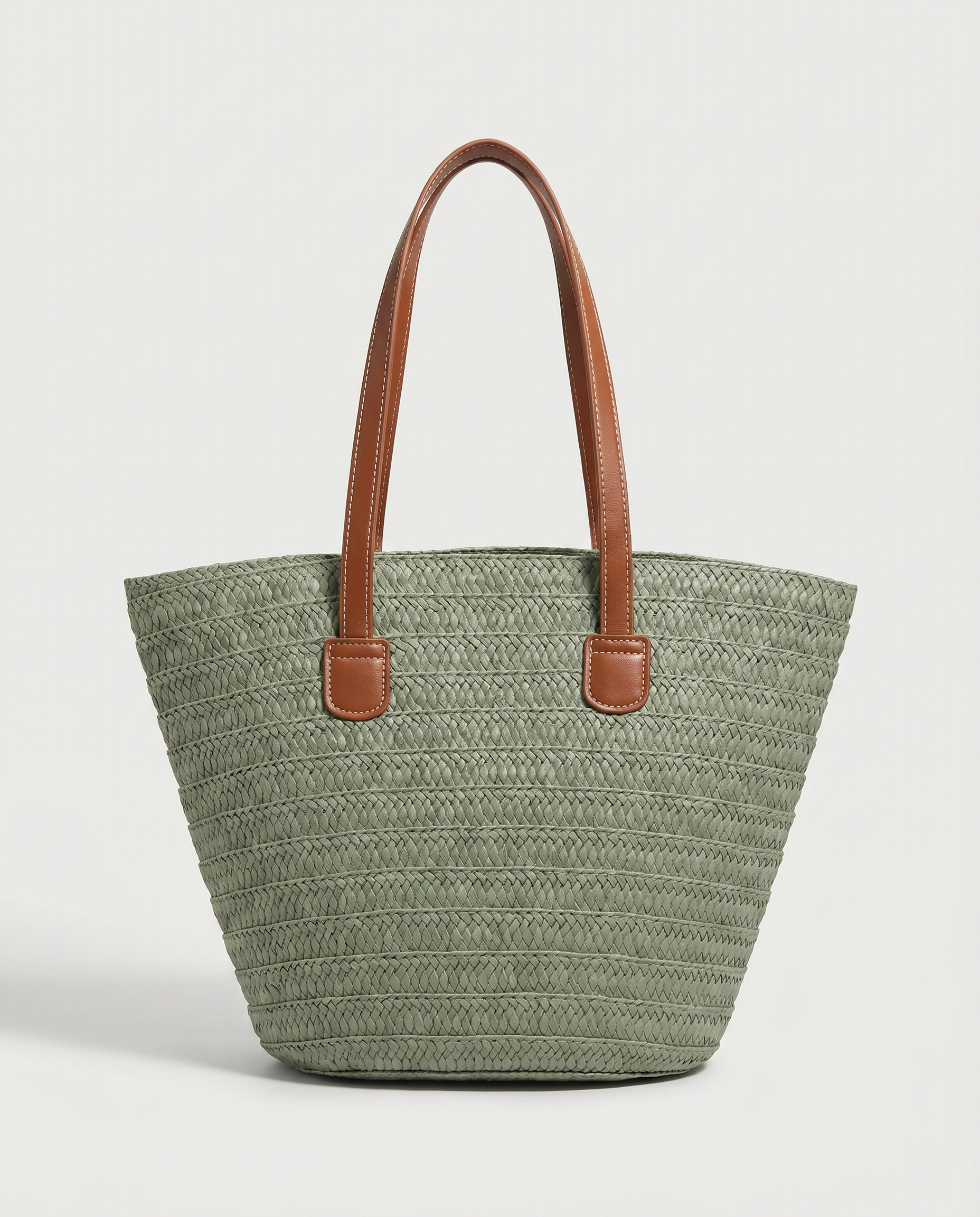 Contrast straw tote in green — front view, RABUKO