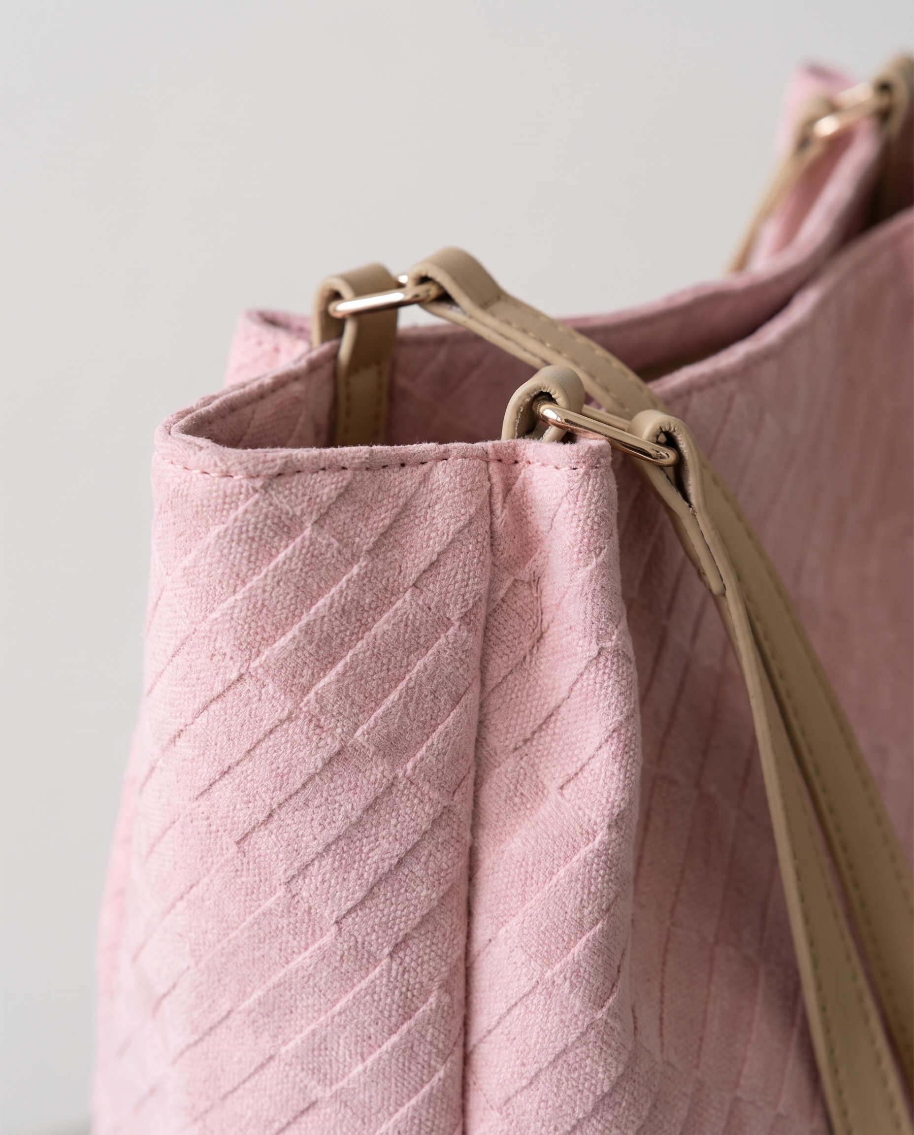 Casual shopper tote in pink — texture detail, RABUKO