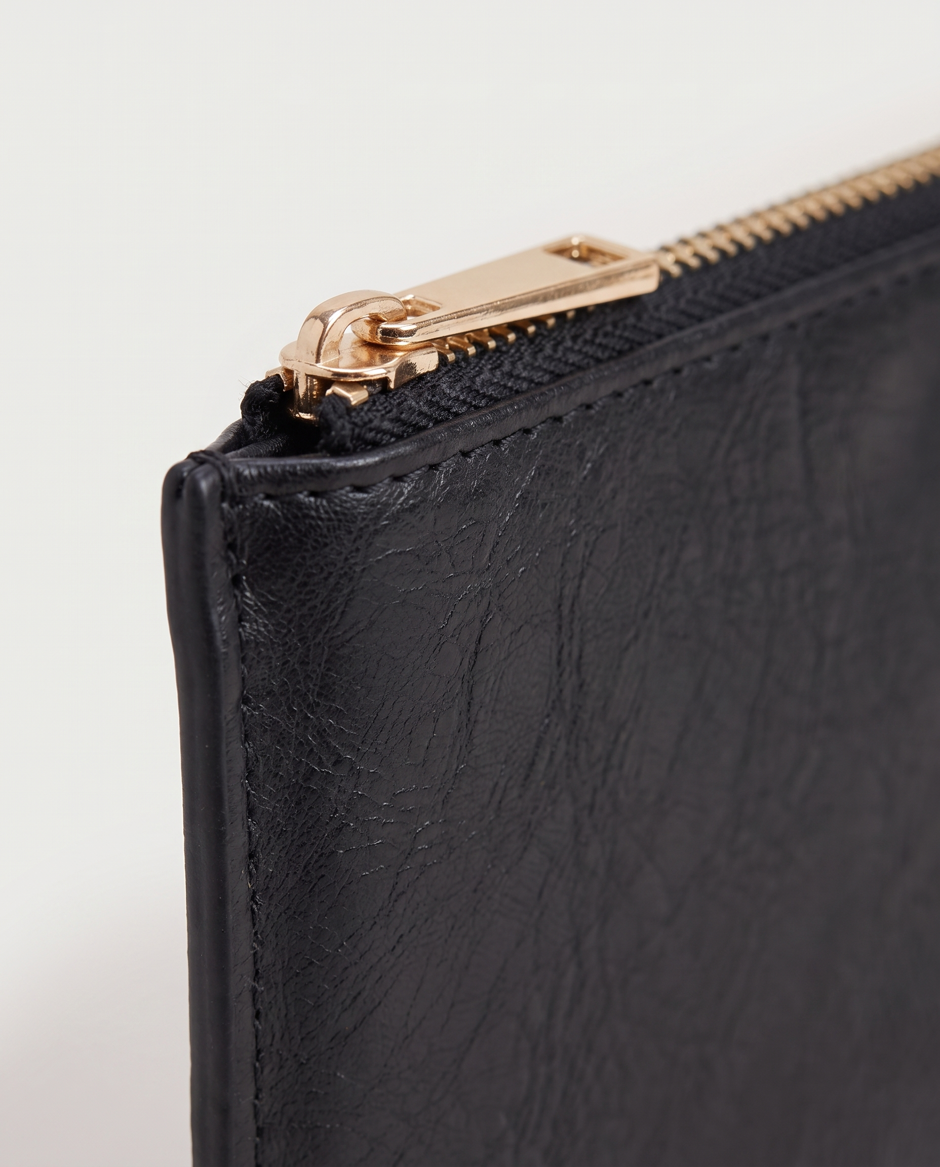 Slim Long Wallet in black — texture detail, RABUKO